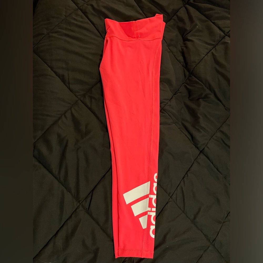 Adidas aeroready leggings size xs in hot pink